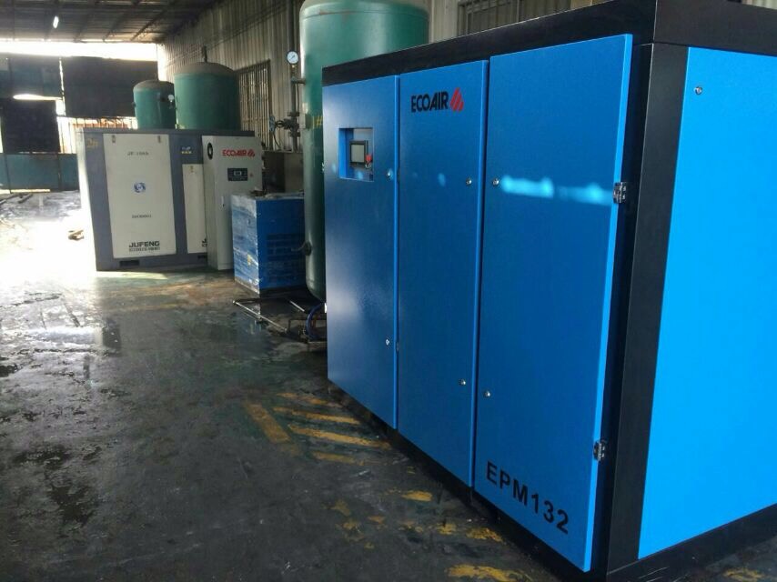 江門某玻璃廠使用艾高替換舊有空壓機 江門某玻璃廠使用艾高替換舊有空壓機